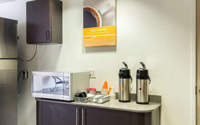 Motel 6 Wheatland, WY