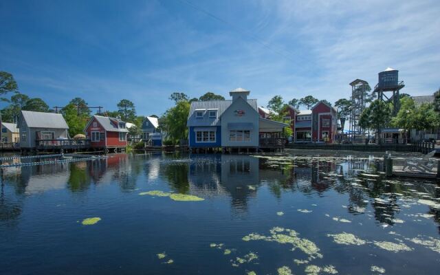 Sandestin Market Street