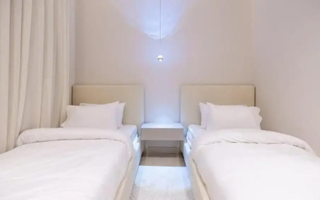 Super Luxury two Bedroom Al Narjis