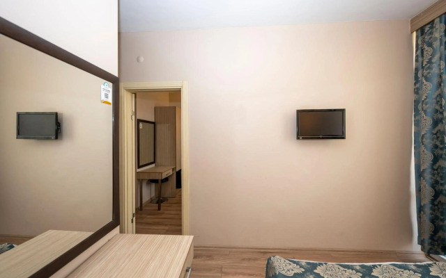 Tugra Hotel