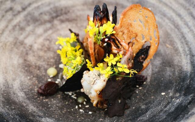 Tranquil Waters - Luxury in Oceans Edge