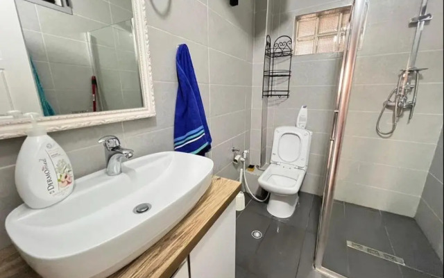 Leti Apartments 21 St