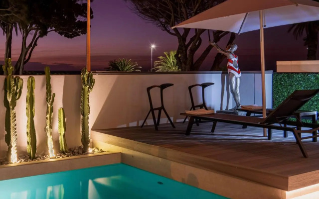 The Bloomberg Camps Bay