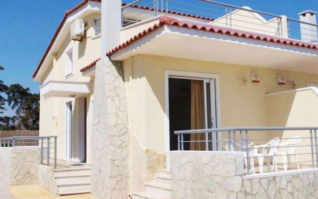 Apartment With 3 Bedrooms in Kiato, With Wonderful sea View and Enclos