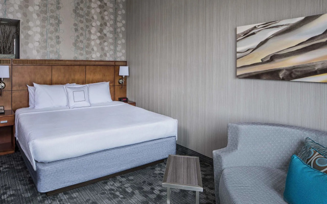 Courtyard Stamford Downtown