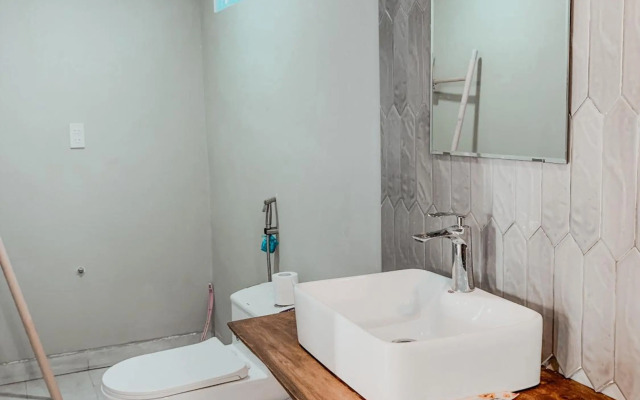 Chon's Dock Homestay & House Lease