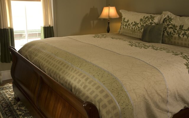 The Croff House Bed & Breakfast