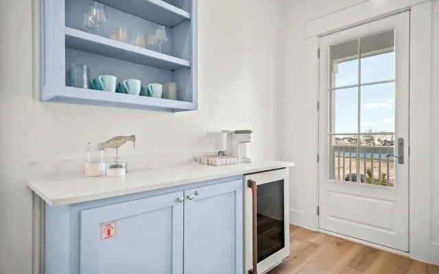 The Sandy Pearl 125 STA