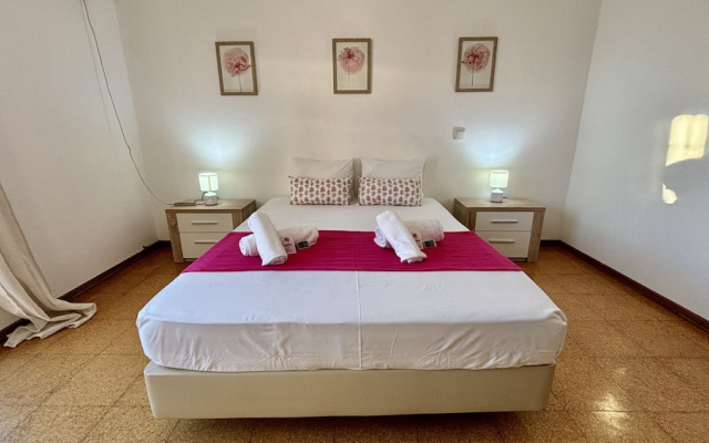 Vilamoura Grand Terrace 2 by Homing