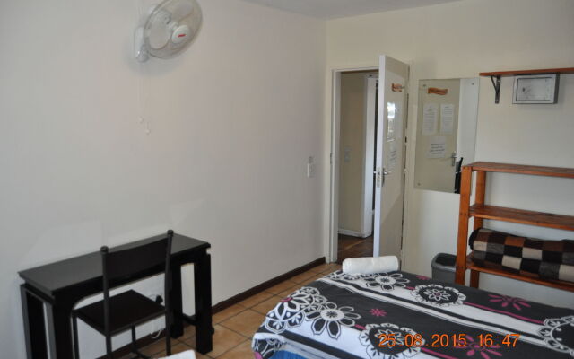 Amakaya Backpackers Travelers Accommodation