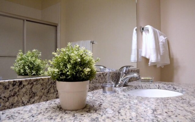 Villa Lucaya - Lucaya Village