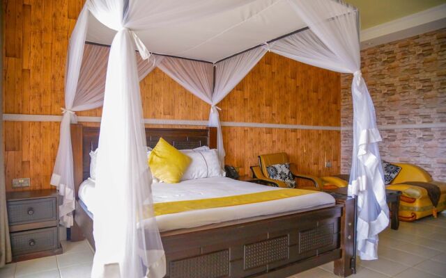 Nokras Riverine Hotel & Spa