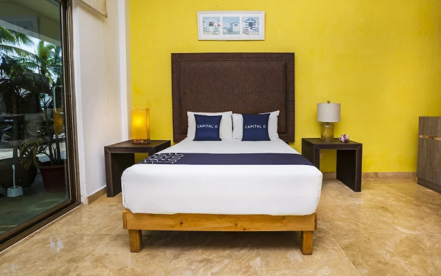 Capital O Cancun International Airport 24/7