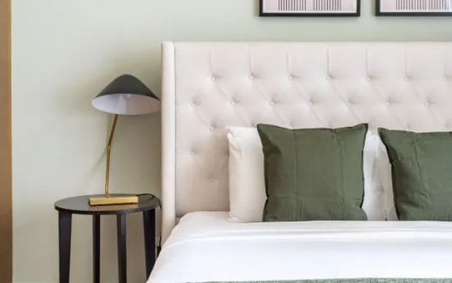 Newly furnished Downtown 1BR | Pet Friendly