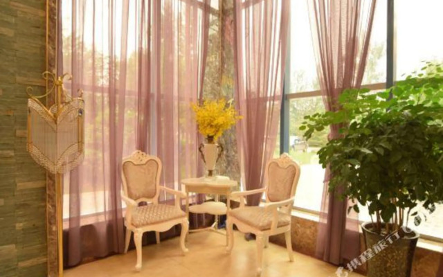 Lavender Manor Hot Spring Inn