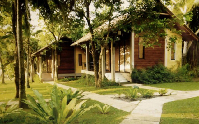 Palm Paradise Cabanas & Villas Beach Resort Tangalle