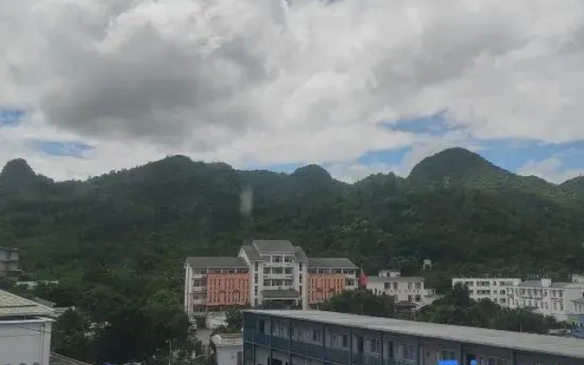 Huangguoshu Jingxin Hotel