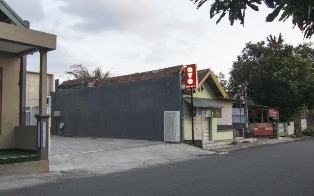 OYO 195 Stay @h Guesthouse