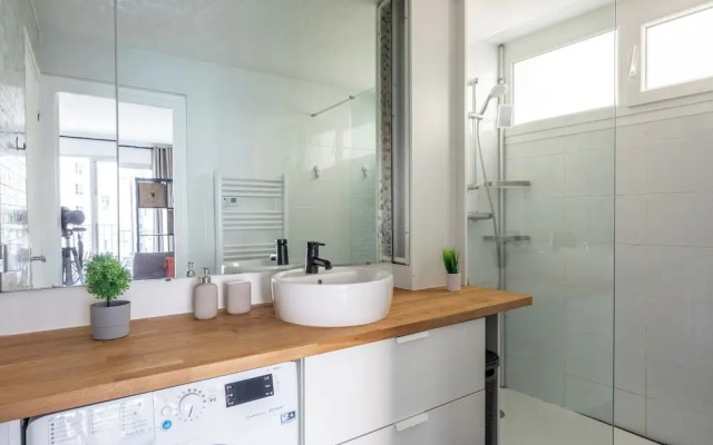 Appartement Fastueux au 16eme