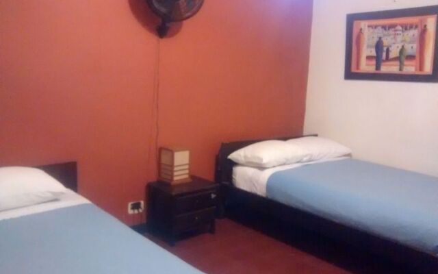 Casa Kiwi Hostel