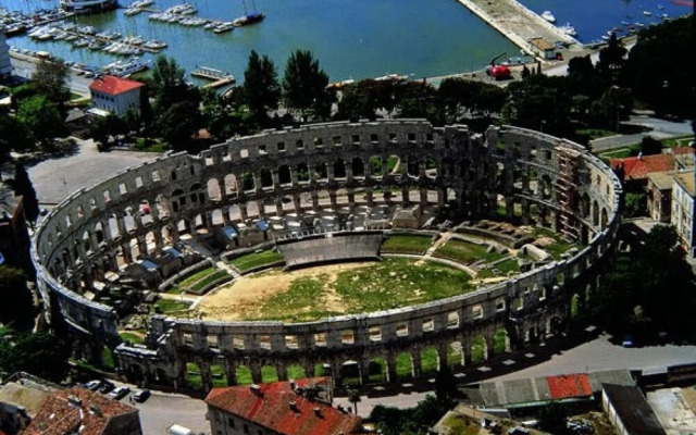 Villa Ovis in Peresiji