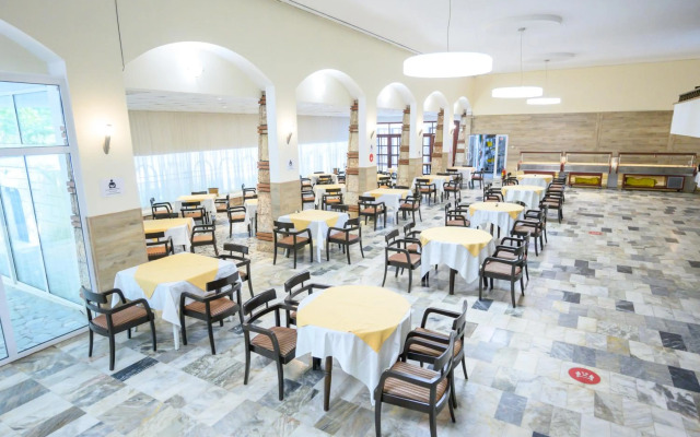 International House of Journalists Resort