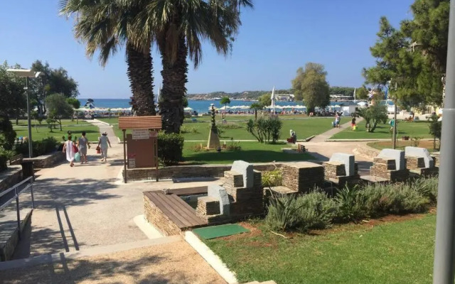 Cute 1bd Apartment at Vouliagmeni