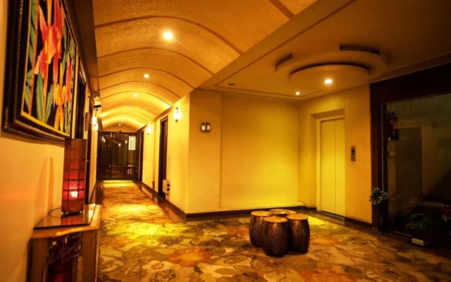 OYO 396 Hotel Milestone 251
