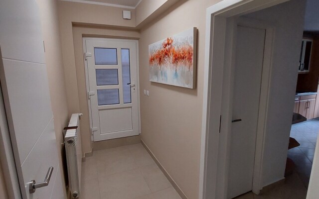 Stunning 3-bed Apartment in Opatija With Terrace