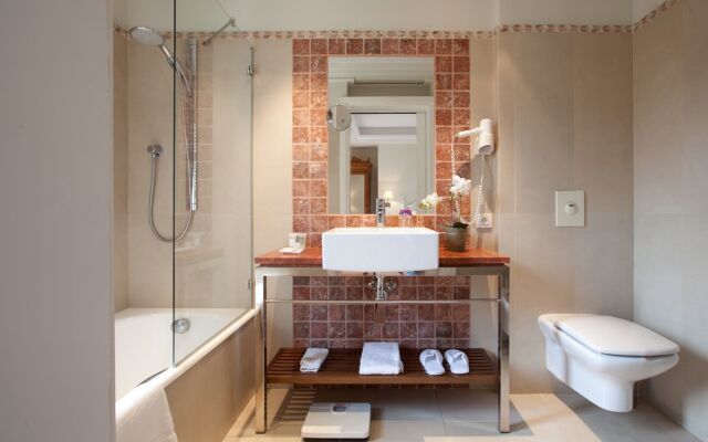 Hotel Les Rotes