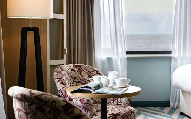 The Relais Cooden Beach