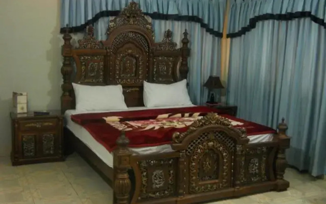 Sunrise Guest House Multan