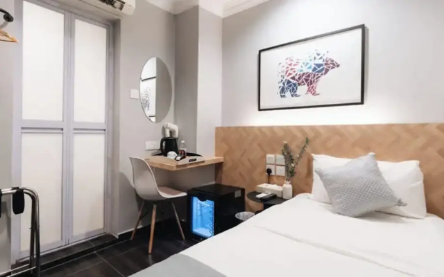 Hotel Calmo Hamilton