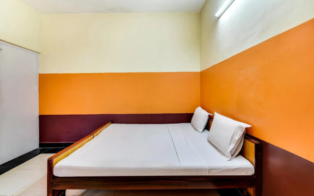 OYO 36583 Hotel Srinivasa Residency