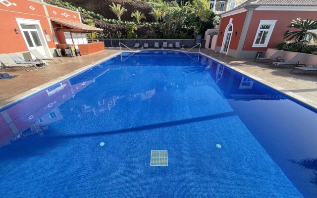 Sea and Sun 4 You - Palheiro Village