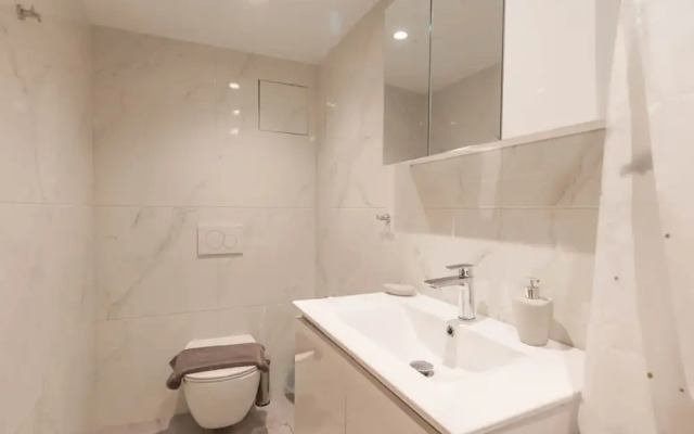 Athens Plaka Family Suites