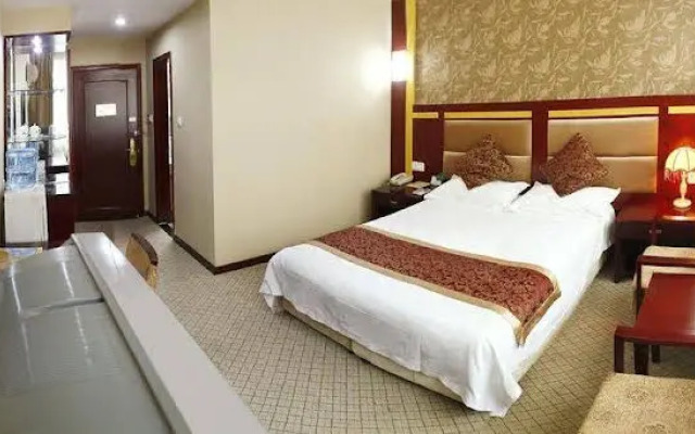 JI Hotel (Penglai Zhonglou East Road)