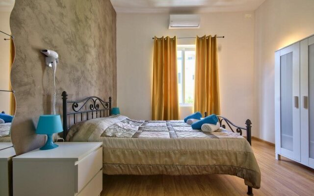 Paceville Apartments