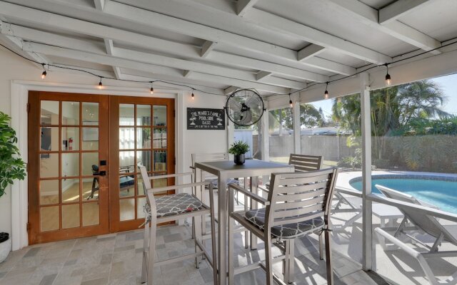 8 Mi to Beaches: Bradenton Home w/ Poolside Oasis!