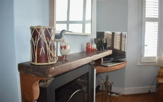 Beautifully Presented 3 Bedroom Brighton Townhouse