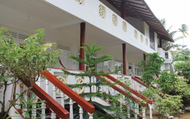 Vista Dinu's Resort