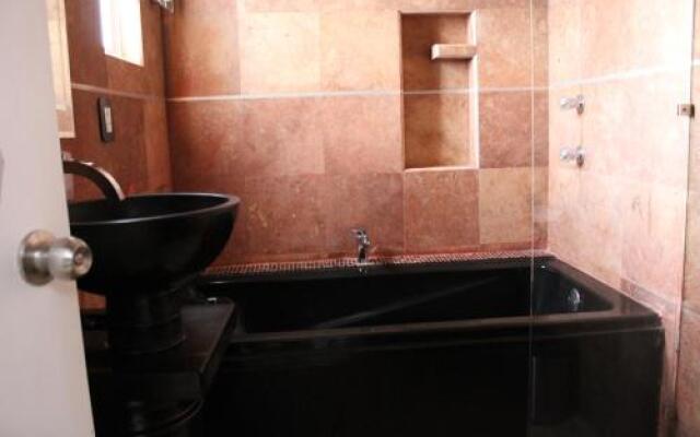 Cocoyotla Boutique Hotel and Hostel