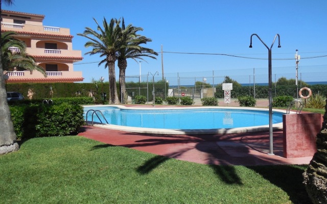 Apartamentos Playa Romana 3000