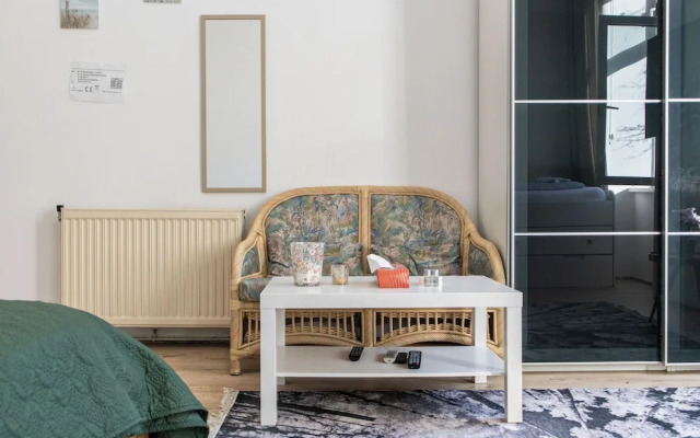 Comfortable 3BR Danube & Millenium Tower