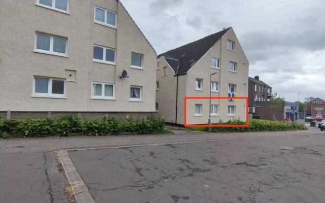 Lovely 2 Bedroom Modern Ground Floor Flat