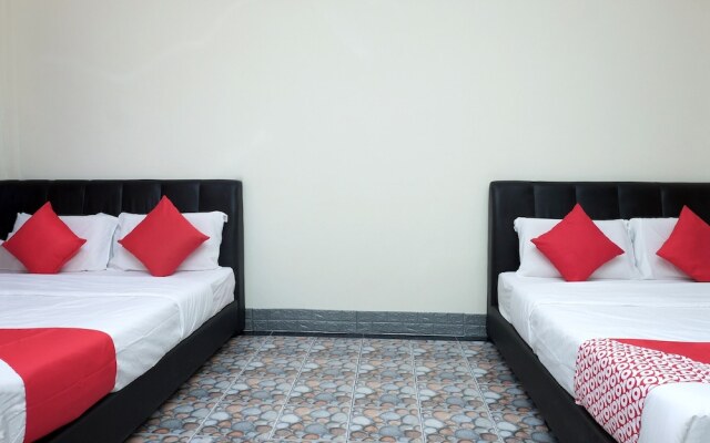 OYO 89928 Acf Guest House