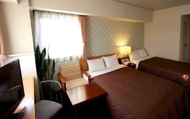 Hotel Livemax Chitose