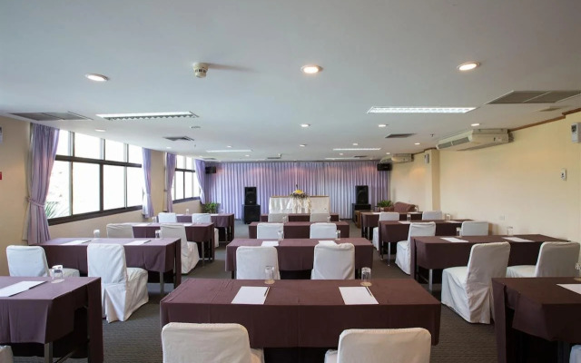 Imperial Phukaew Hill Resort