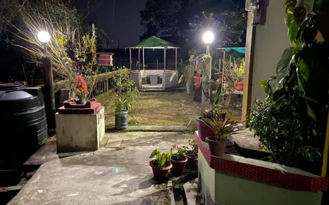SPOT ON 90994 New Hidden Gem Residency