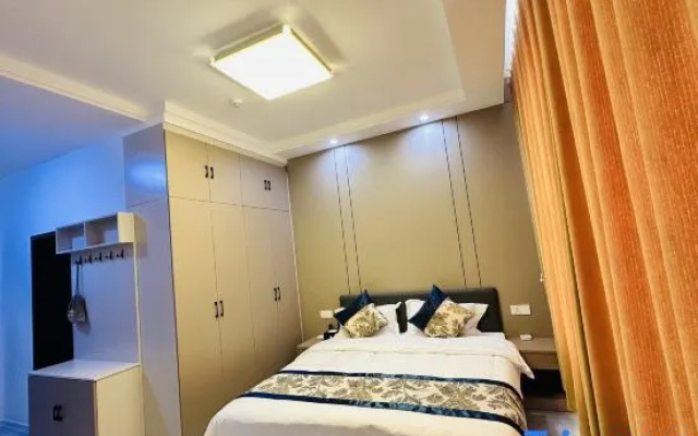 Dongsheng Yujing Homestay (Xinghe North Station Branch)